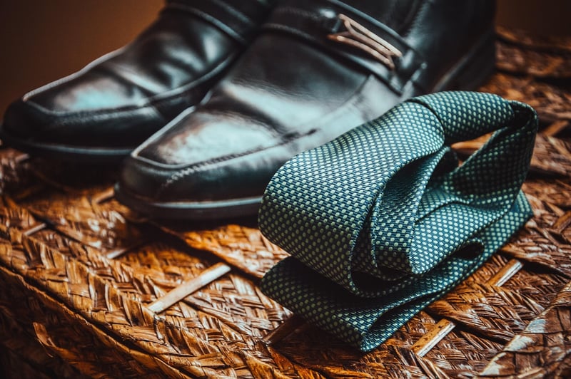 Constellation Tie
